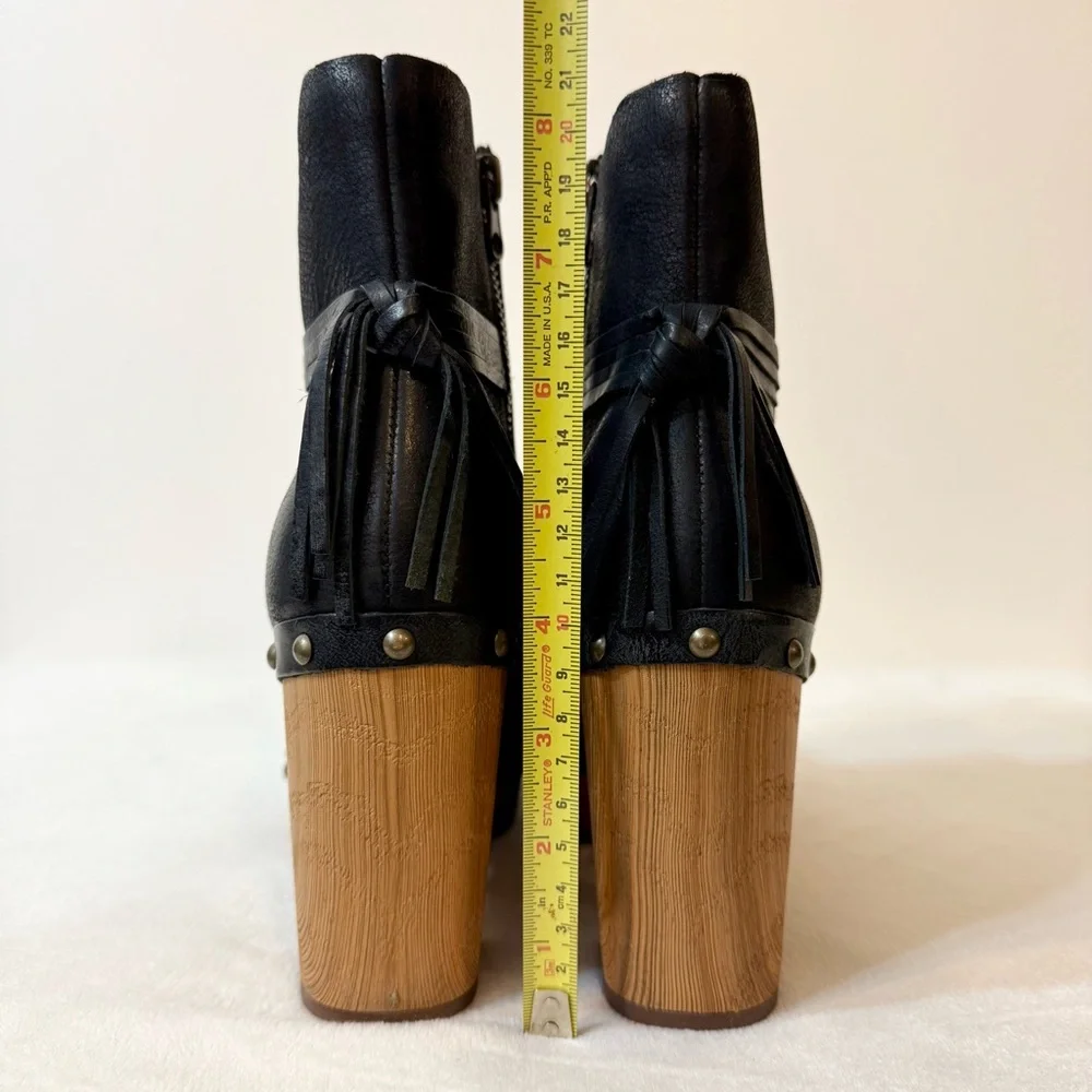 Kork-Ease Dianna Block Heel Platform Bootie in Black Size 7 - Picture 11 of 15